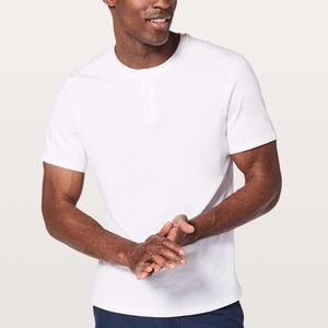 Lululemon 5 Year Basic Short Sleeve Henley